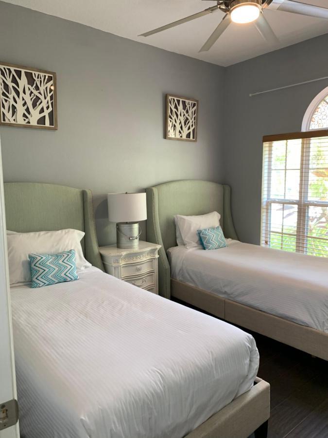 Paradise Heated Pool Home Near Img And Siesta Key Beach Μπράντεντον Εξωτερικό φωτογραφία